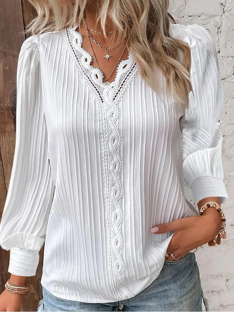 Blouse with Chiffon and Lace Details