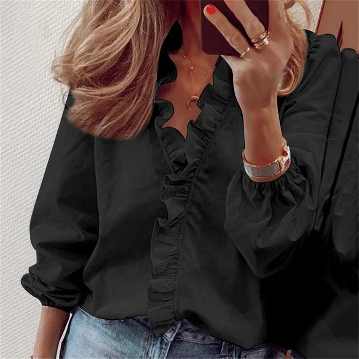 Feminine Blouse with Playful Ruffles