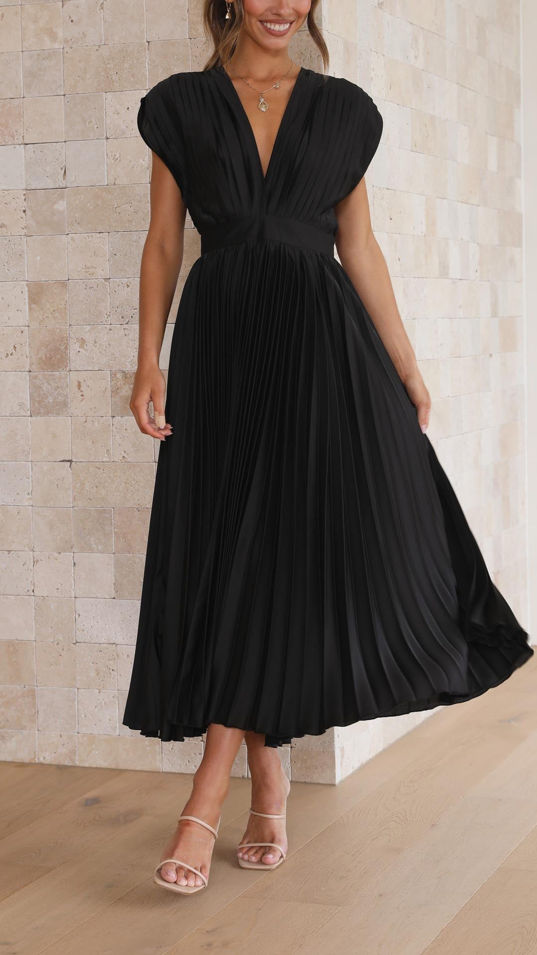 Fall Wedding Guest Pleated Maxi Dress