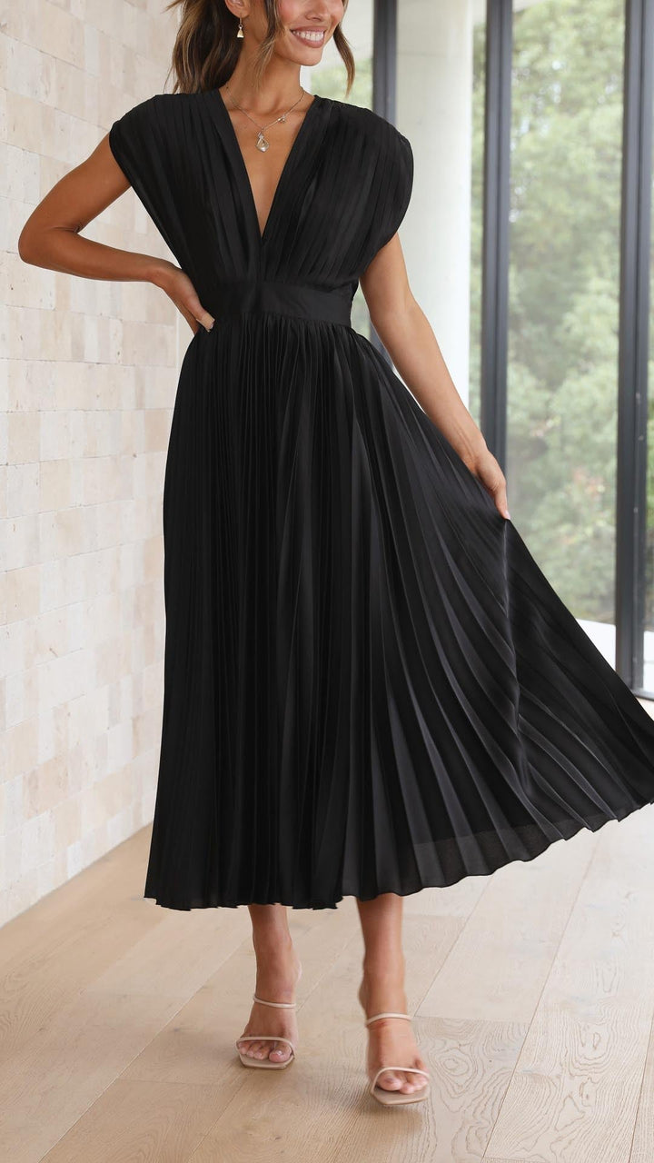 Fall Wedding Guest Pleated Maxi Dress